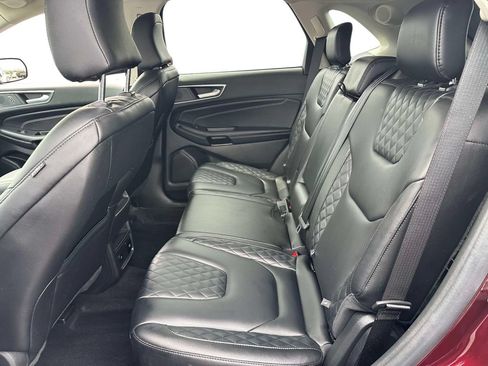 Used 2024 Ford Edge Titanium AWD/4WD image 12