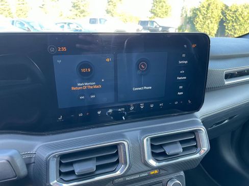 Used 2024 Ford Mustang Premium image 20