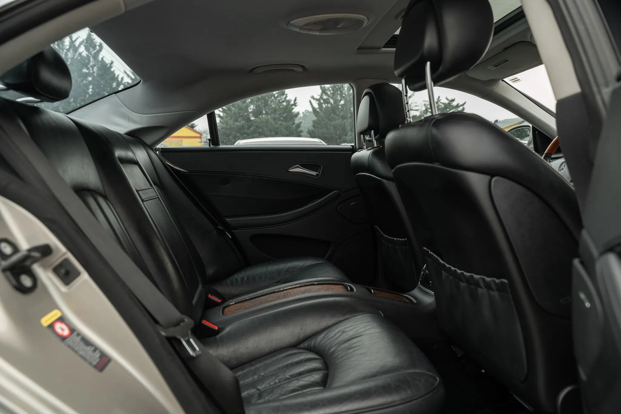 Used 2006 Mercedes-Benz CLS 500 w/ Entertainment Pkg image 10