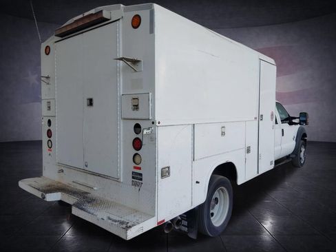 Used 2012 Ford F550 2WD Crew Cab Super Duty w/ Payload Upgrade Pkg image 5