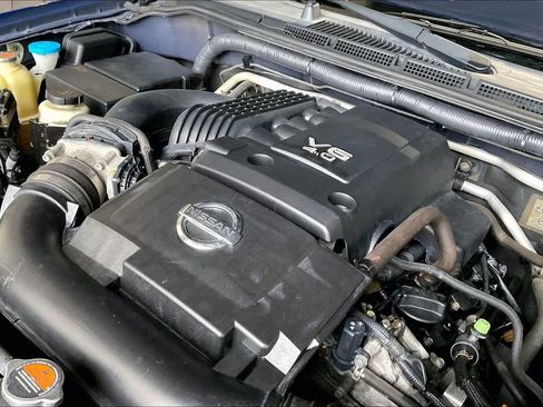 Used 2013 Nissan Frontier SV w/ SV Value Truck Pkg image 26