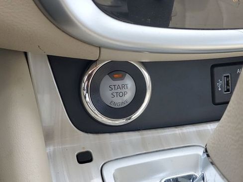 Used 2018 Nissan Murano Platinum w/ Cargo Package AWD/4WD image 25