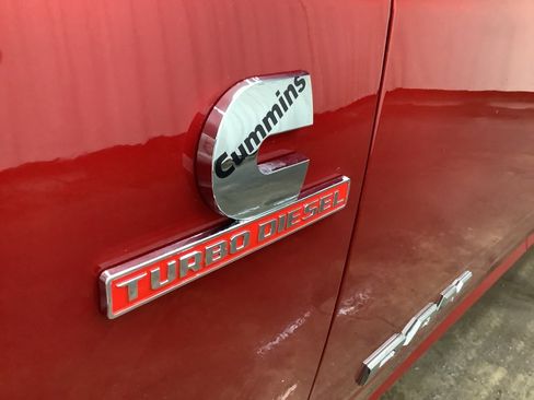 New 2026 RAM 2500 Limited AWD/4WD image 11