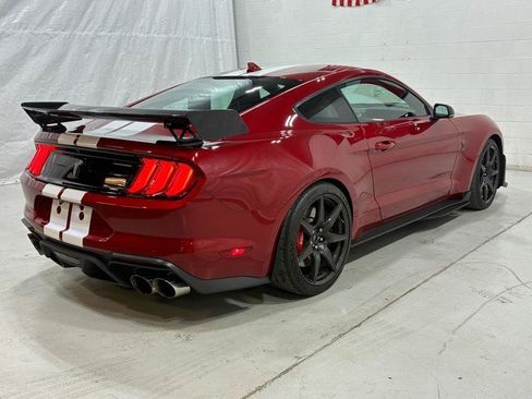 Used 2021 Ford Mustang Shelby GT500 w/ Carbon Fiber Track Pack RWD image 5