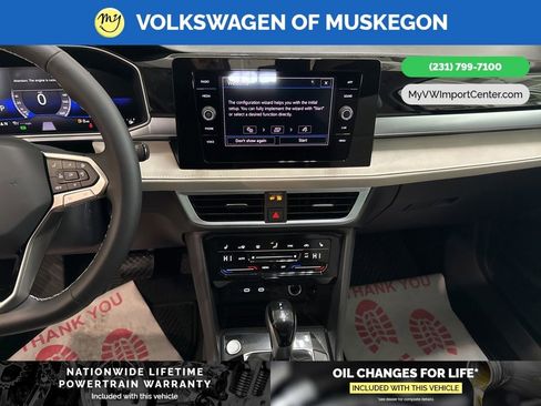 New 2026 Volkswagen Taos SE image 19