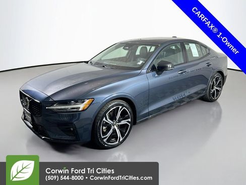 Used 2024 Volvo S60 B5 Plus AWD/4WD image 4