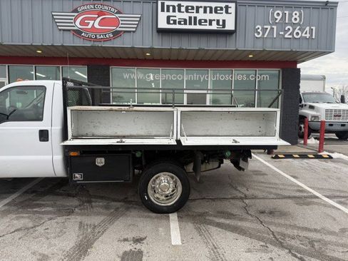 Used 2008 Ford F550 4x4 Regular Cab Super Duty image 14