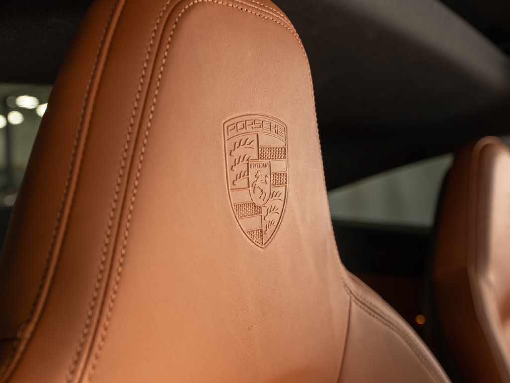 Used 2026 Porsche 911 Carrera RWD image 17