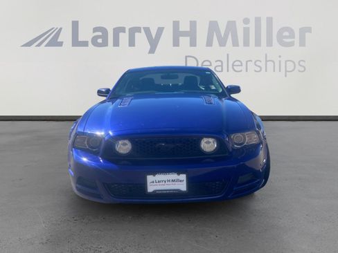 Used 2014 Ford Mustang GT Premium image 2