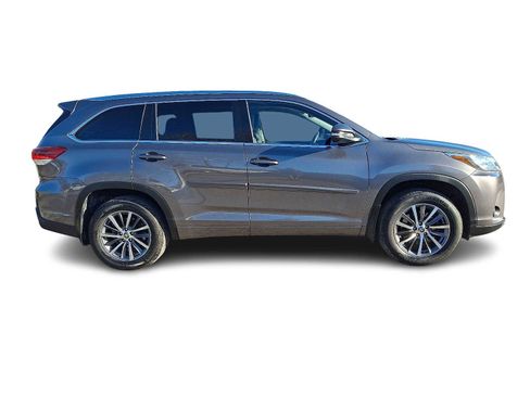 Used 2018 Toyota Highlander XLE image 7
