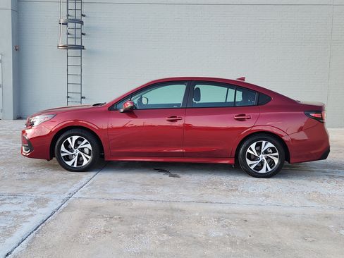 Used 2025 Subaru Legacy Premium AWD/4WD image 5