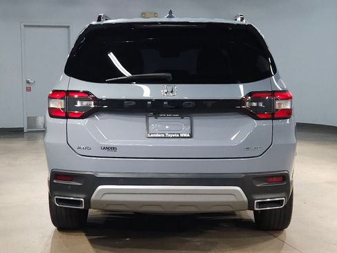 Used 2024 Honda Pilot Elite image 6