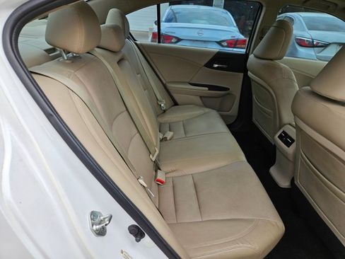 Used 2013 Honda Accord EX-L image 17