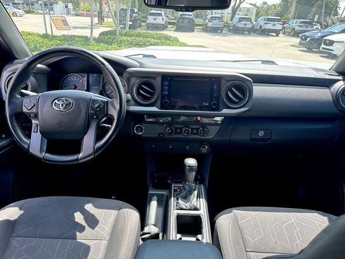 Used 2016 Toyota Tacoma TRD Sport w/ Towing Package RWD image 14