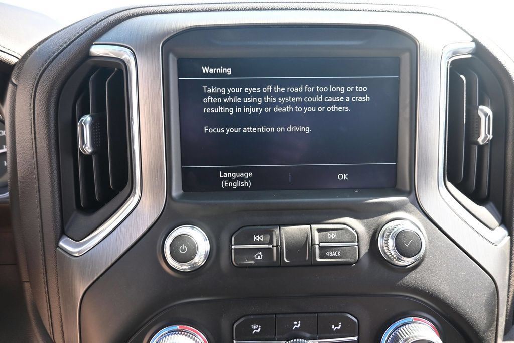 Used 2023 GMC Sierra 3500 Denali w/ Technology Package AWD/4WD image 20