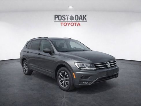 Used 2021 Volkswagen Tiguan S image 1