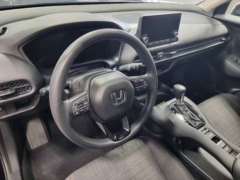 Certified 2023 Honda HR-V LX image 12