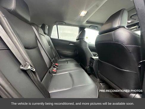 Used 2023 Toyota Corolla Cross XLE image 15