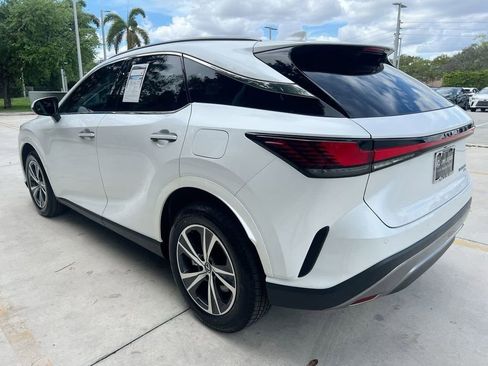 Certified 2025 Lexus RX 350h w/ Accessory Package (Z1) image 5