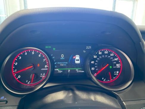 Used 2024 Toyota Camry XSE FWD image 10