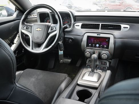 Used 2015 Chevrolet Camaro SS w/ RS Package RWD image 29