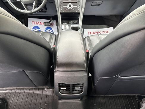 Used 2020 Ford Fusion Energi Titanium image 29