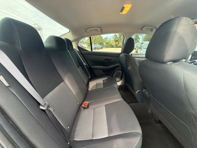 Used 2024 Nissan Sentra SV FWD image 15