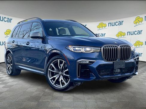 Used 2021 BMW X7 M50i image 1