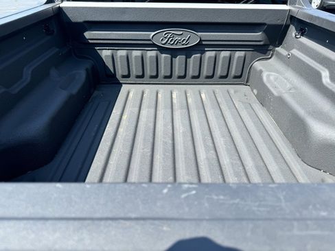 Used 2022 Ford Maverick XL image 5