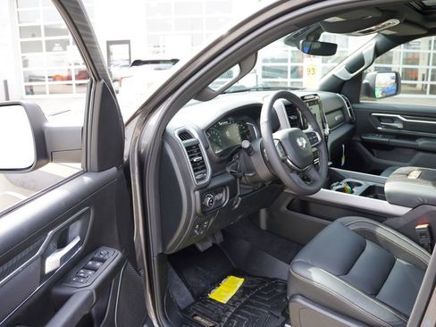New 2026 RAM 1500 Big Horn AWD/4WD image 19