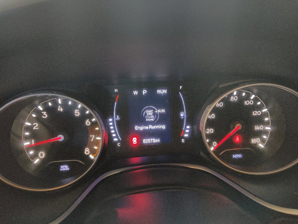 Used 2020 Jeep Compass Latitude AWD/4WD image 23