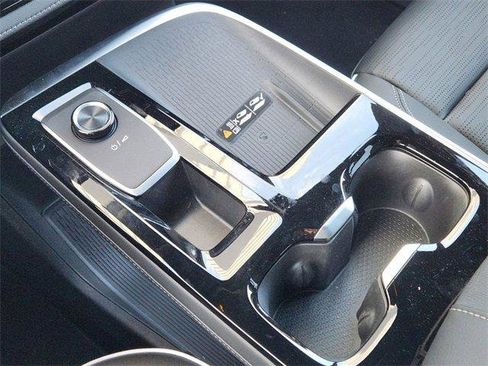 New 2025 Buick Enclave Sport Touring image 15