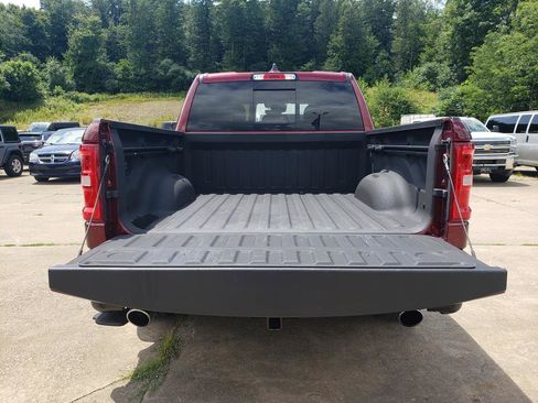 Used 2025 RAM 1500 Big Horn AWD/4WD image 5