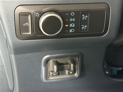 New 2025 Ford Maverick Lariat w/ Black Appearance Package image 10