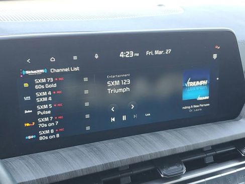 Used 2024 Kia Telluride EX image 25