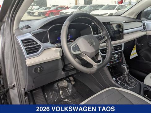 New 2026 Volkswagen Taos SE FWD image 9