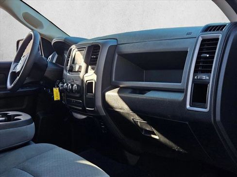 Used 2018 RAM 1500 Express w/ Express Value Package image 24