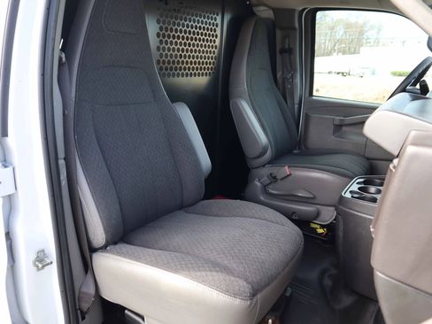 Used 2023 Chevrolet Express 2500 w/ Driver Convenience Package image 3