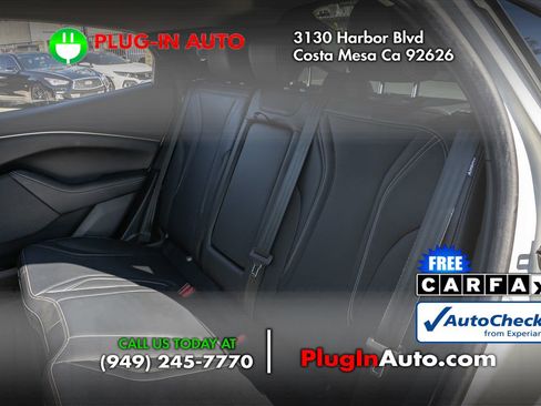 Used 2024 Ford Mustang Mach-E Premium image 9