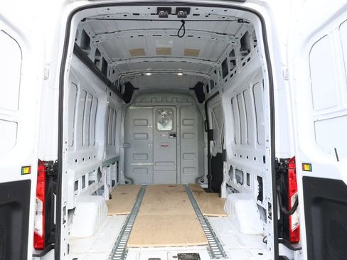 Used 2023 Ford Transit 250 148 High Roof RWD image 20
