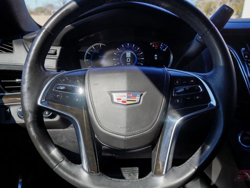 Used 2017 Cadillac Escalade ESV Platinum image 32