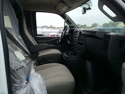 New 2025 GMC Savana 3500 w/ Power Convenience Package image 8