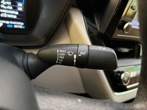 Certified 2022 Toyota Corolla LE image 19