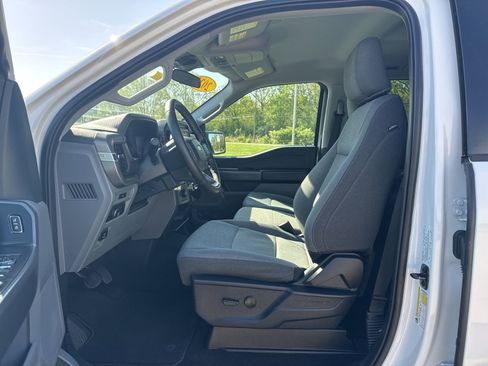 Used 2025 Ford F150 XLT w/ Equipment Group 301A Standard AWD/4WD image 15