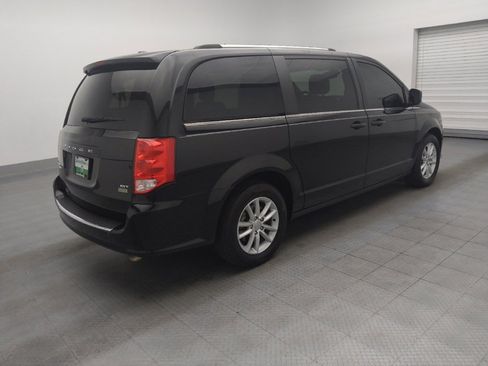 Used 2019 Dodge Grand Caravan SXT FWD image 10