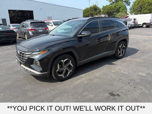 Used 2022 Hyundai Tucson SEL w/ Convenience Package FWD image 3