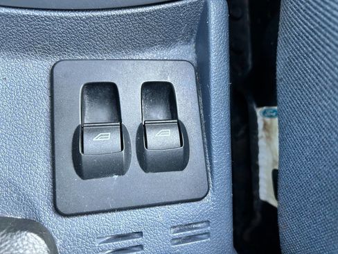 Used 2013 Ford Transit Connect XLT image 25