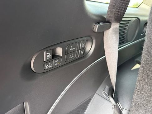 Used 2026 Hyundai Palisade Calligraphy AWD/4WD image 14