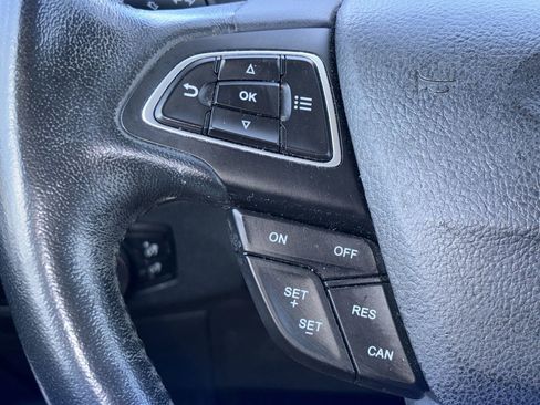 Used 2018 Ford EcoSport SE FWD image 18