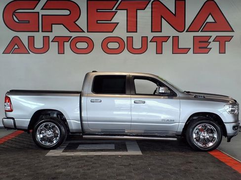 Used 2022 RAM 1500 Big Horn AWD/4WD image 1